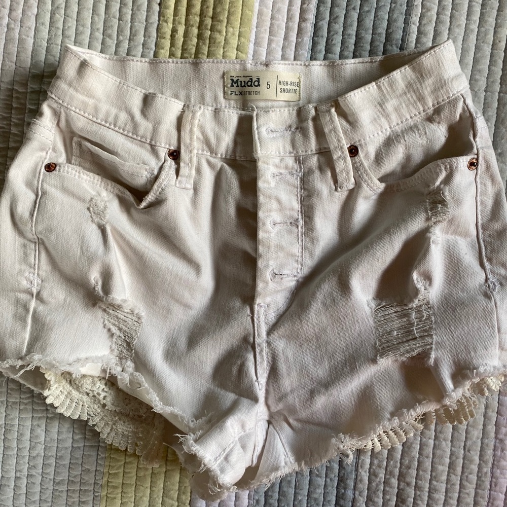 Mudd junior White hi rise shorts size 5